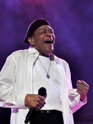Grammy-winning Milwaukee native Al Jarreau has been forced to retire from touring due to exhaustion.