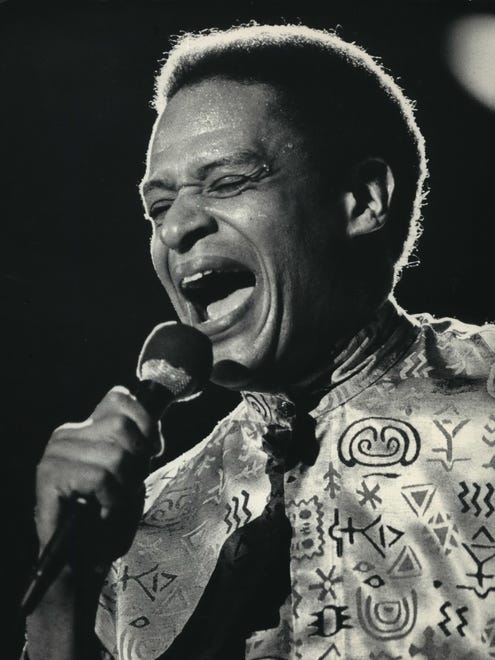 Al Jarreau gave a polished performance at the Milwaukee Arena in 1986.