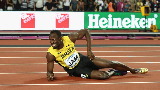 Usain Bolt pulled up hurt in the 4x100 relay final during the world championships on Saturday.