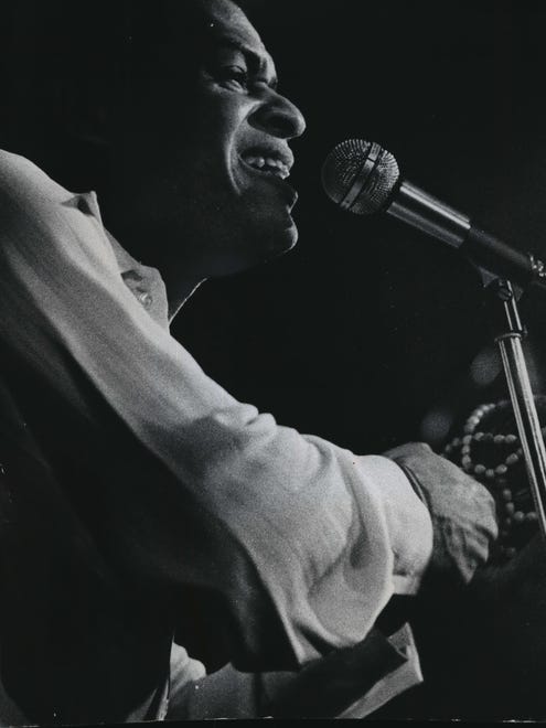 Al Jarreau in his opening performance Monday at the Crown Room in the Pfister Hotel in 1970.