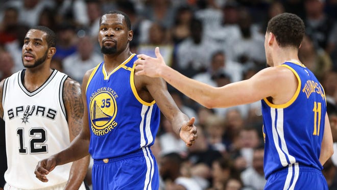 Kevin Durant scored a game-high 33 points for the Warriors.