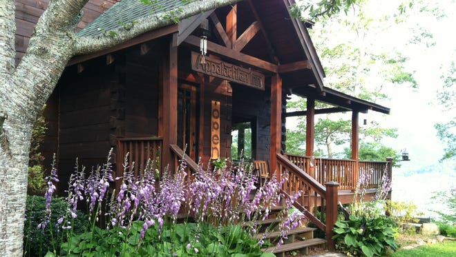 The Appalachian Inn in the Great Smoky Mountains near Robbinsville, North Carolina is less than a mile from the A.T.