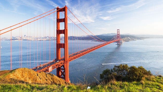 California - A beautiful, bright feat of modern engineering, the Golden Gate bridge is the gem of the Bay area. Attaching the bustling city of San Fran to the quiet, beautiful Marin Headlands, it is an American must-see landmark.